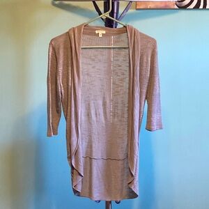 Maurice’s Medium Gray 3/4 Sleeved Sweater EUC